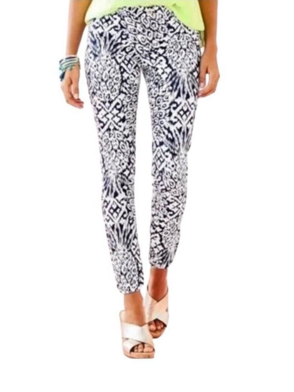 Lilly Pulitzer Kelly Pants Pineapple Party  Womens 2 Slim Ankle Capri Navy White